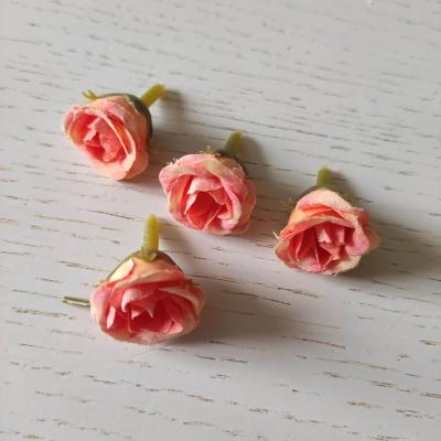 petite rose en tissu 20mm orange