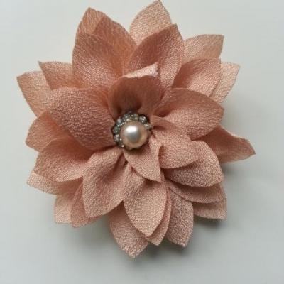 fleur en tissu centre perle et strass de 55mm beige